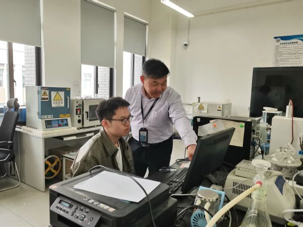 《上海教育》上海電力大學(xué)：專業(yè)鏈熔接產(chǎn)業(yè)鏈，學(xué)科端直通需求端，“以破帶立”重構(gòu)能源人才生產(chǎn)線 | 應(yīng)用型人才這樣培養(yǎng)