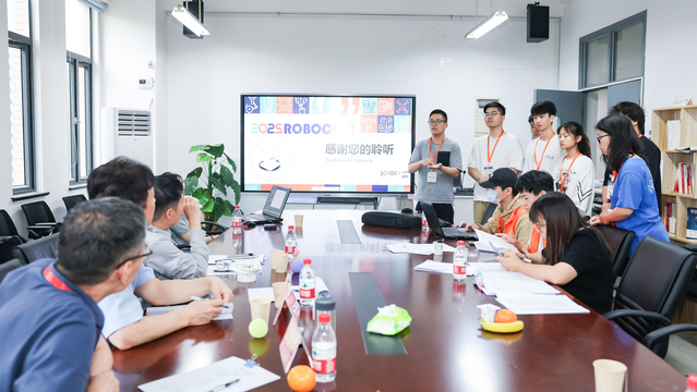 六新引領繪新篇 | 市賽一等獎+4、6支隊伍晉級國賽！我校學子在2025年睿抗機器人開發者大賽上海市賽中斬獲佳績