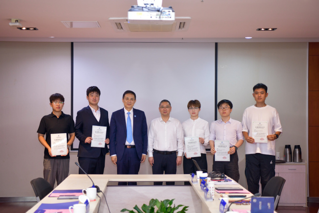 宋來接待全球能源互聯網發展合作組織程志強總監來訪