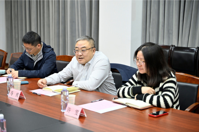 楊浦區委統戰部一行來校調研